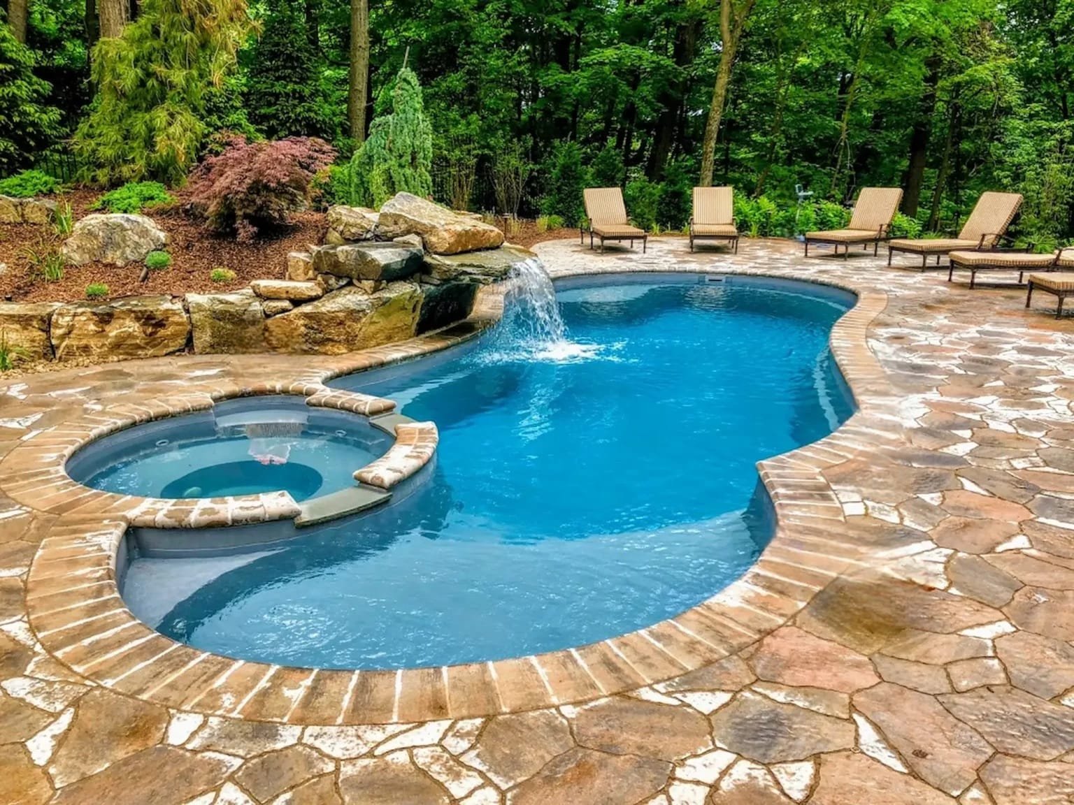 Backyard pool with waterfall - AB premium